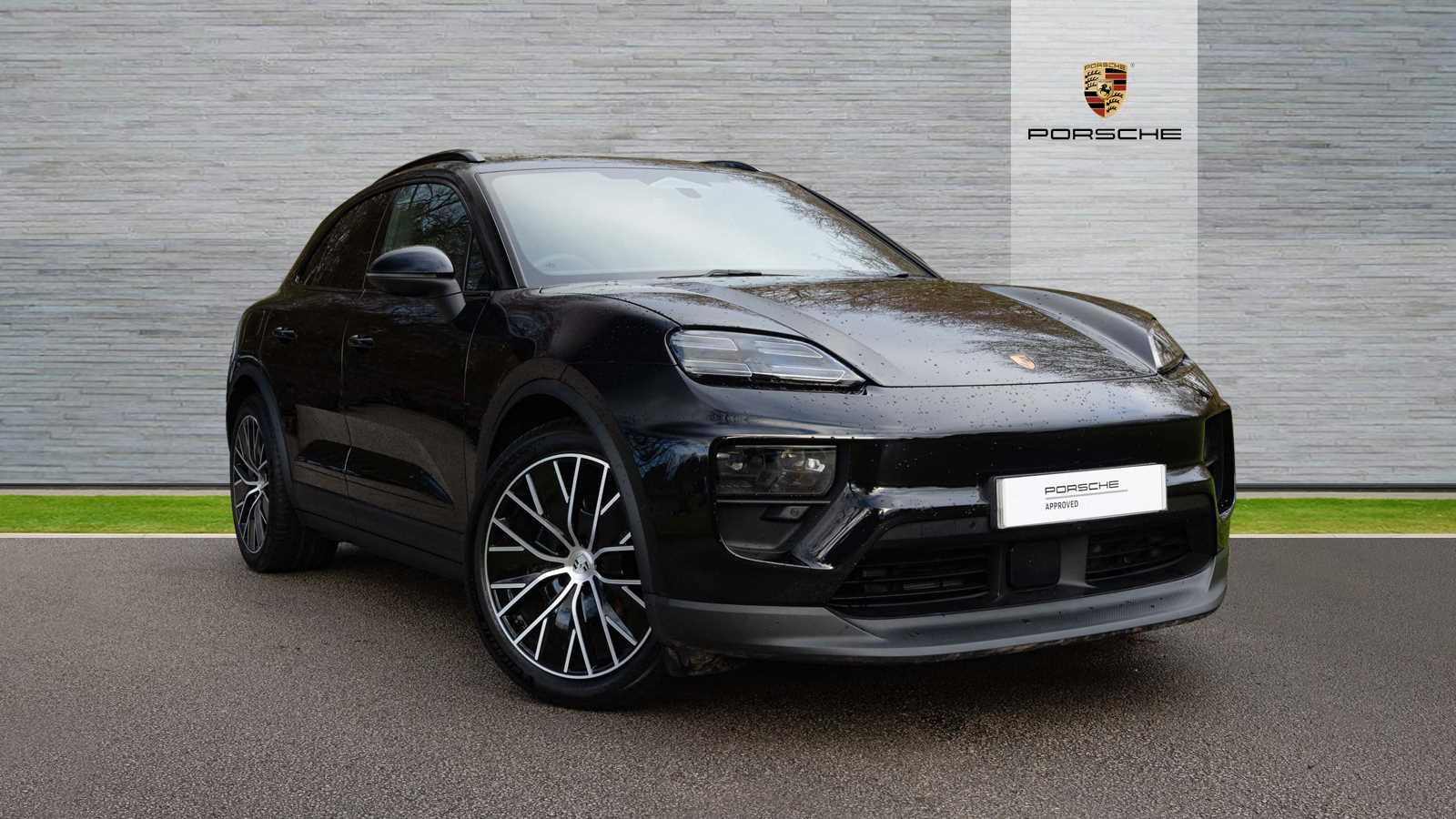 Main listing image - Porsche Macan