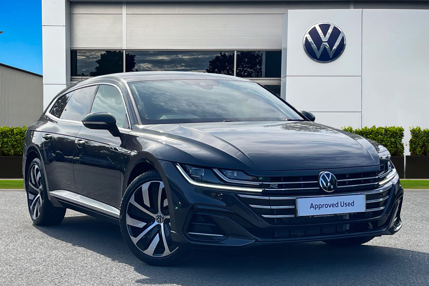 Main listing image - Volkswagen Arteon Shooting Brake