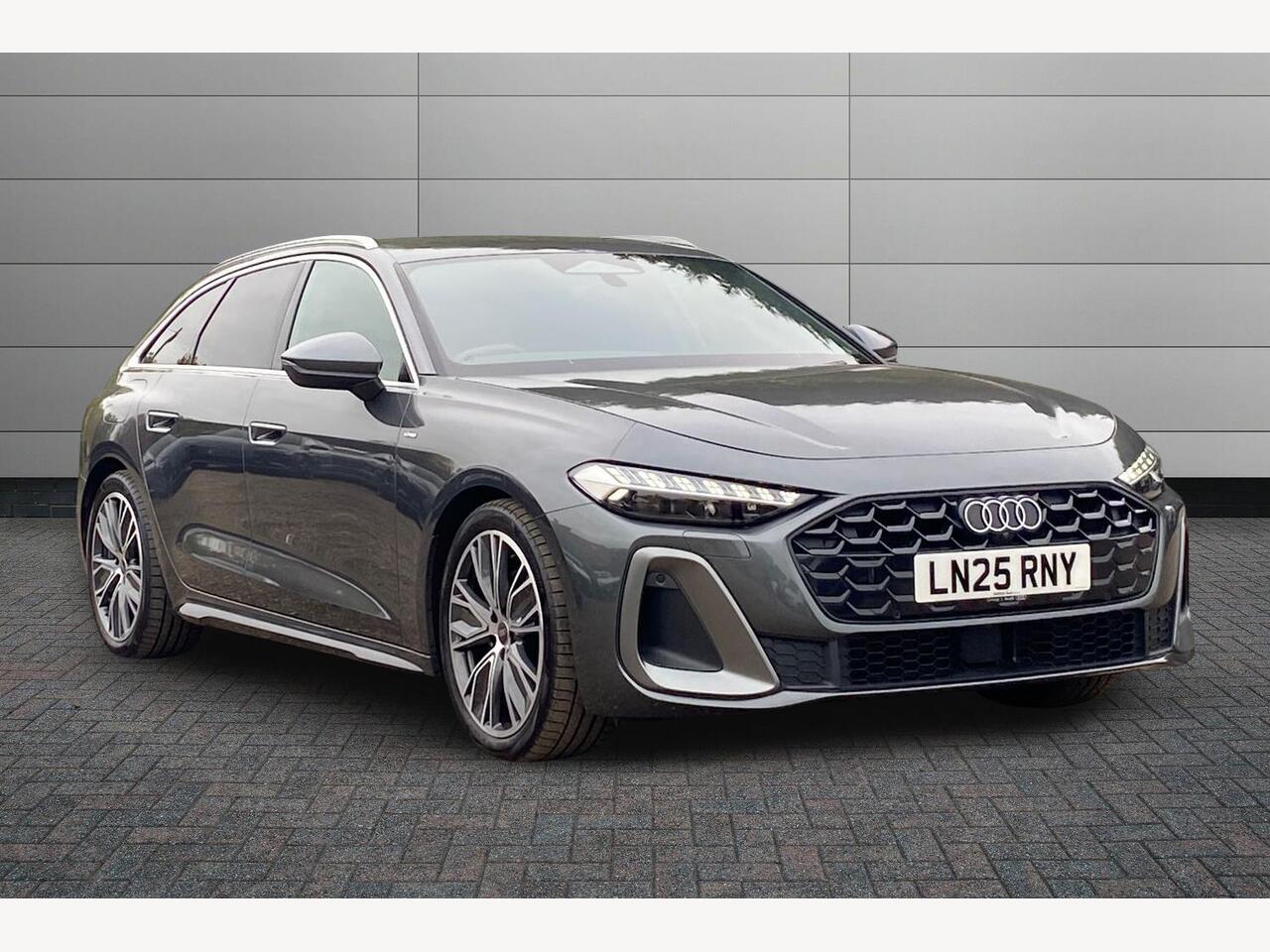 Main listing image - Audi A5
