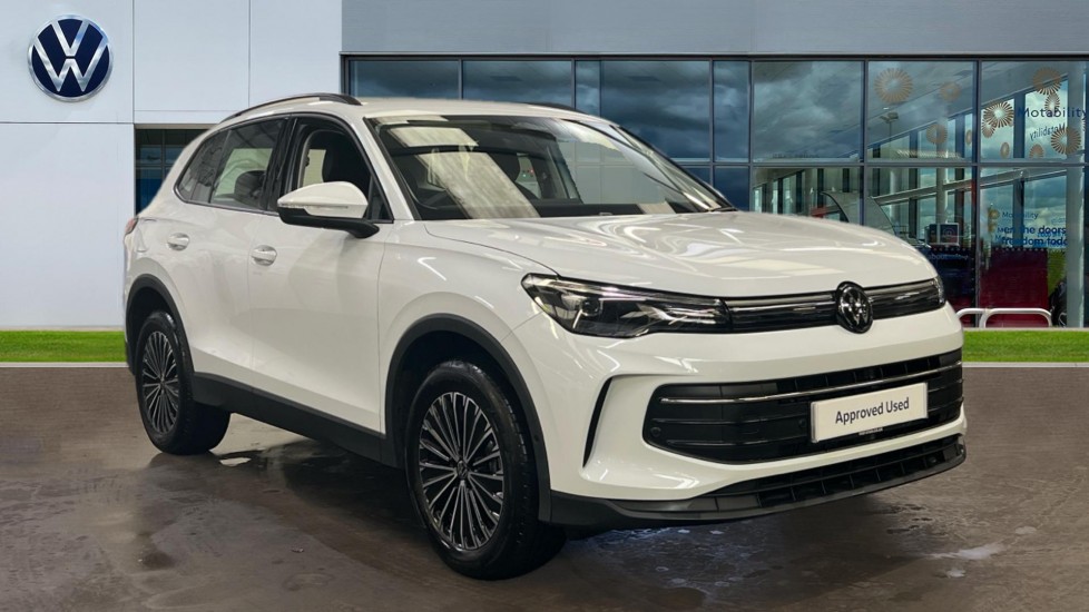 Main listing image - Volkswagen Tiguan