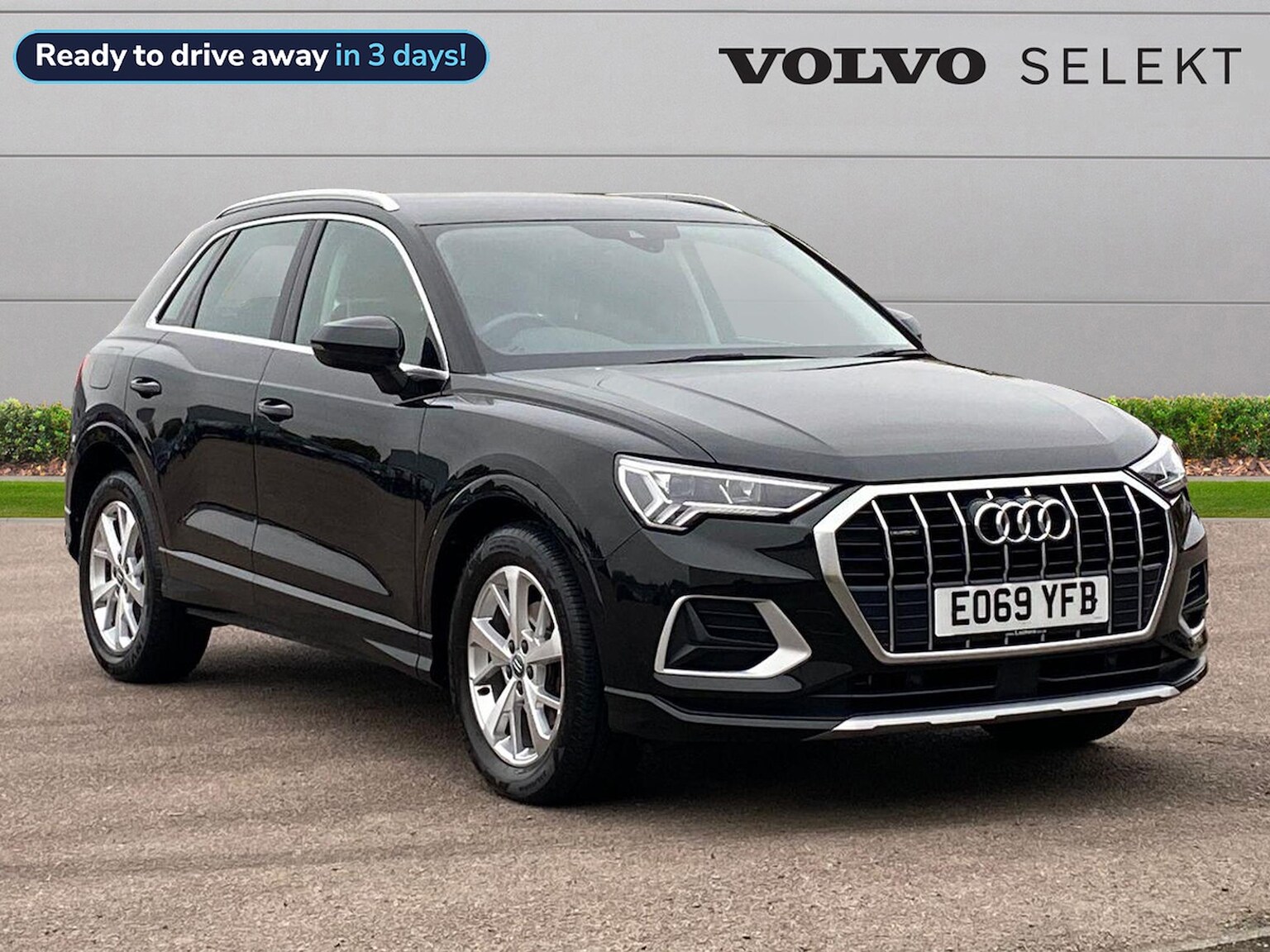 Main listing image - Audi Q3