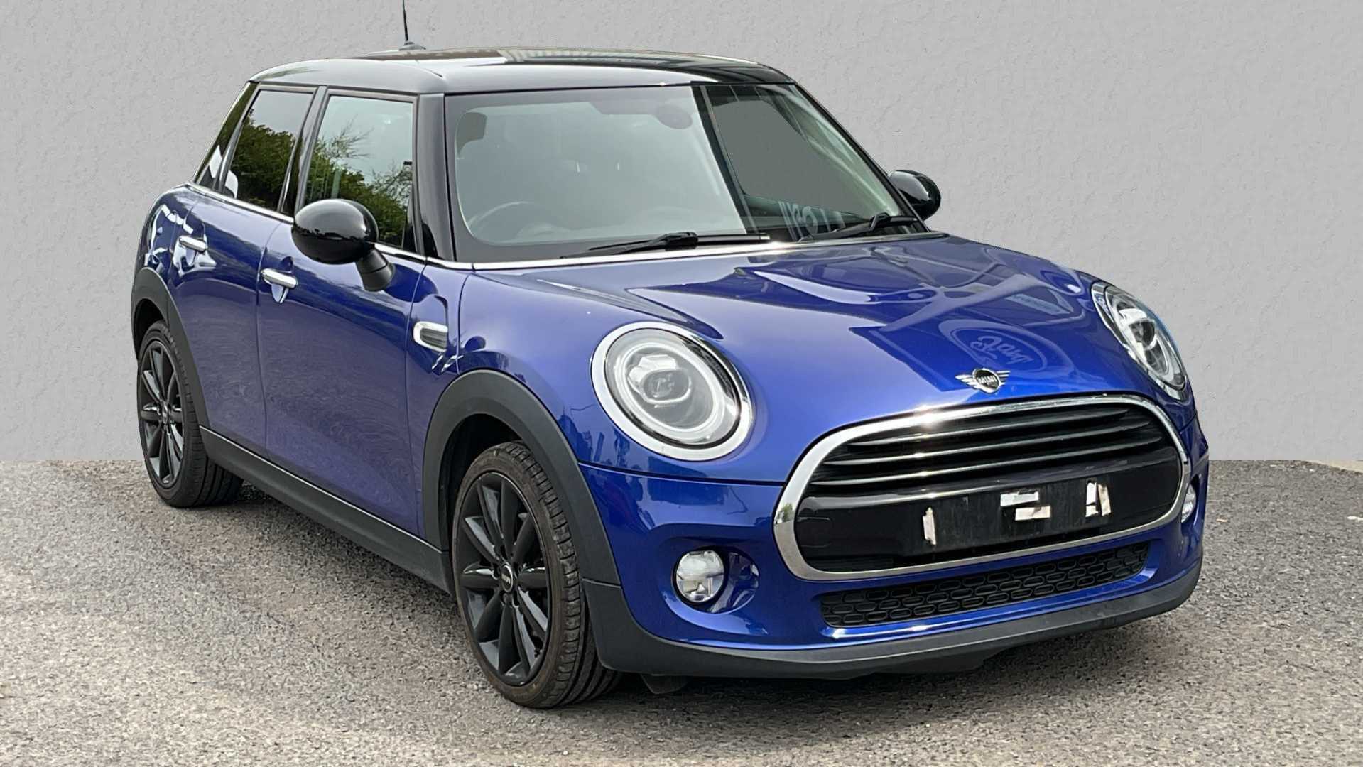 Main listing image - MINI Hatchback 5dr