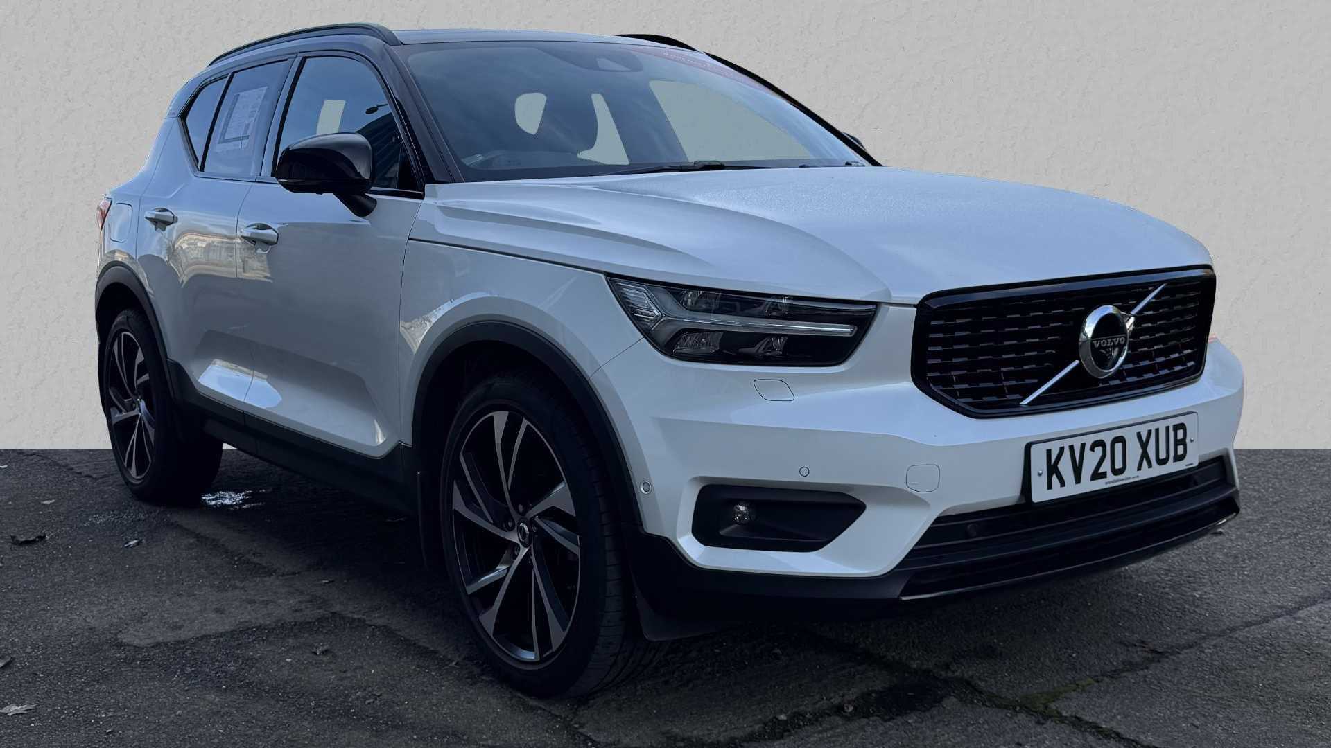 Main listing image - Volvo XC40