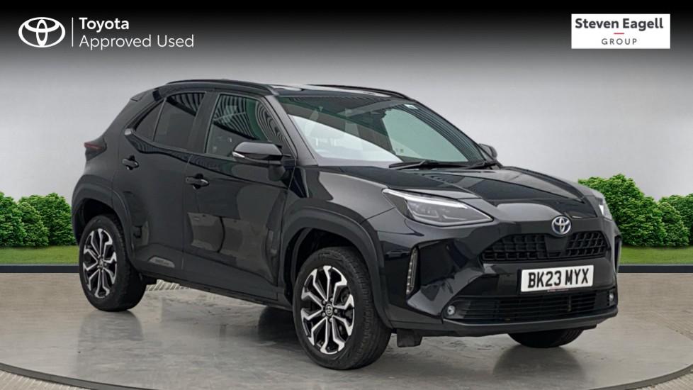 Main listing image - Toyota Yaris Cross