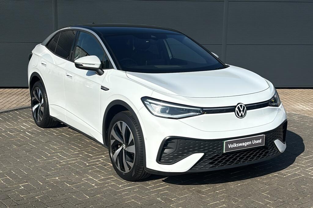 Main listing image - Volkswagen ID.5