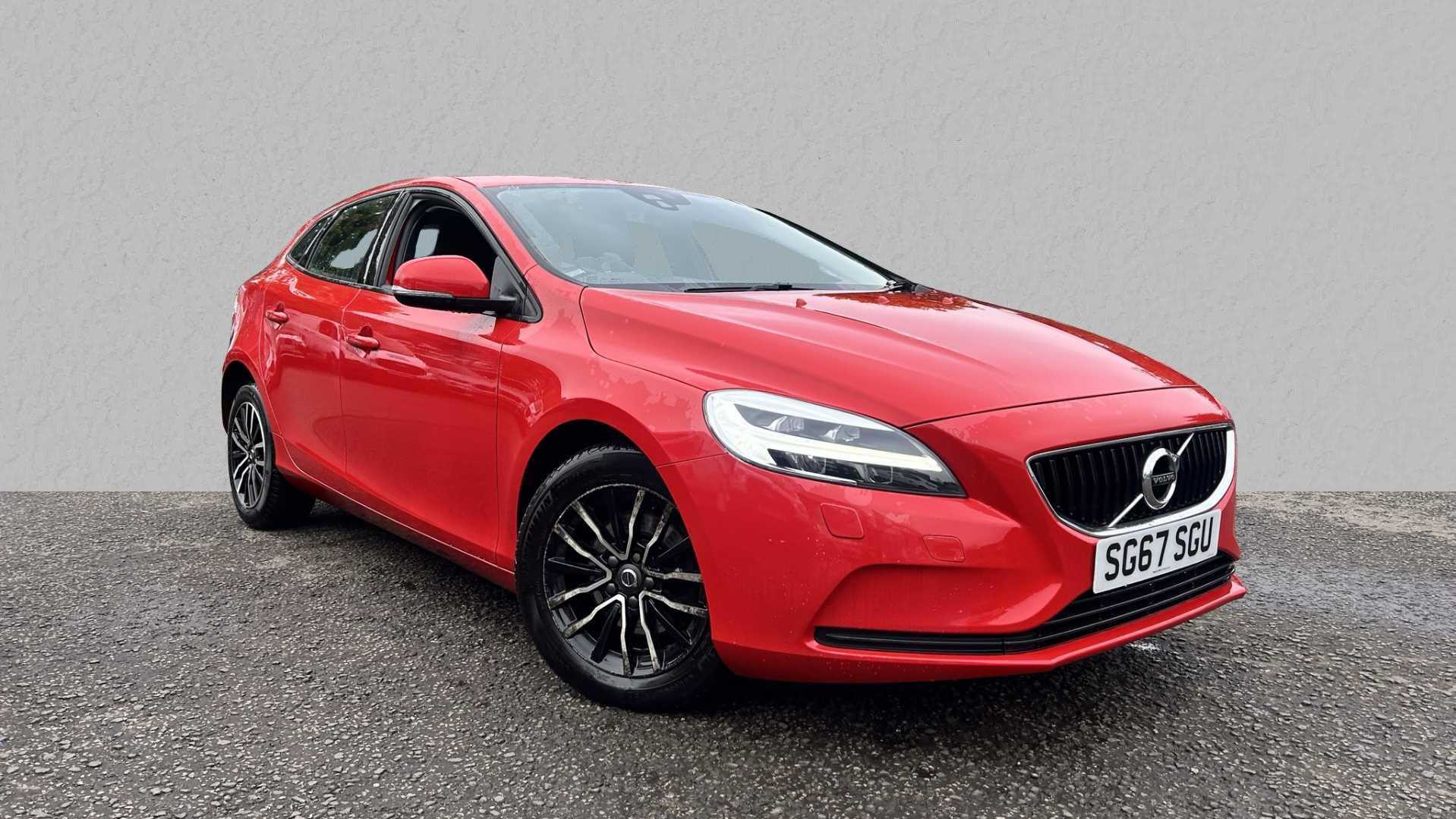 Main listing image - Volvo V40