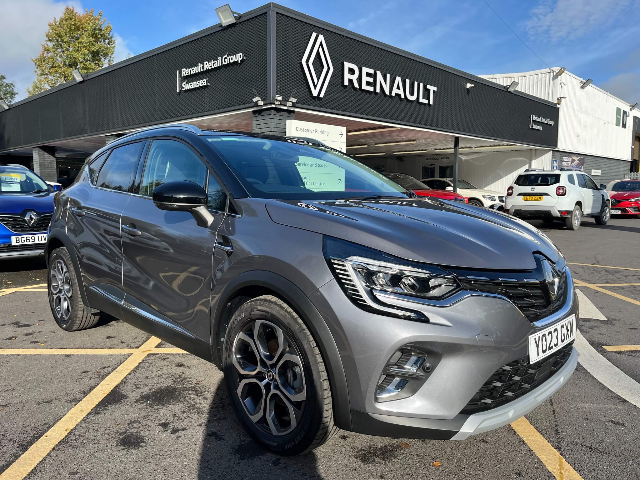 Main listing image - Renault Captur