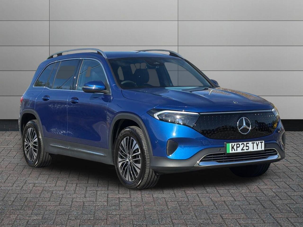 Main listing image - Mercedes-Benz EQB