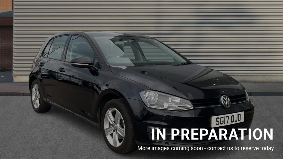 Main listing image - Volkswagen Golf