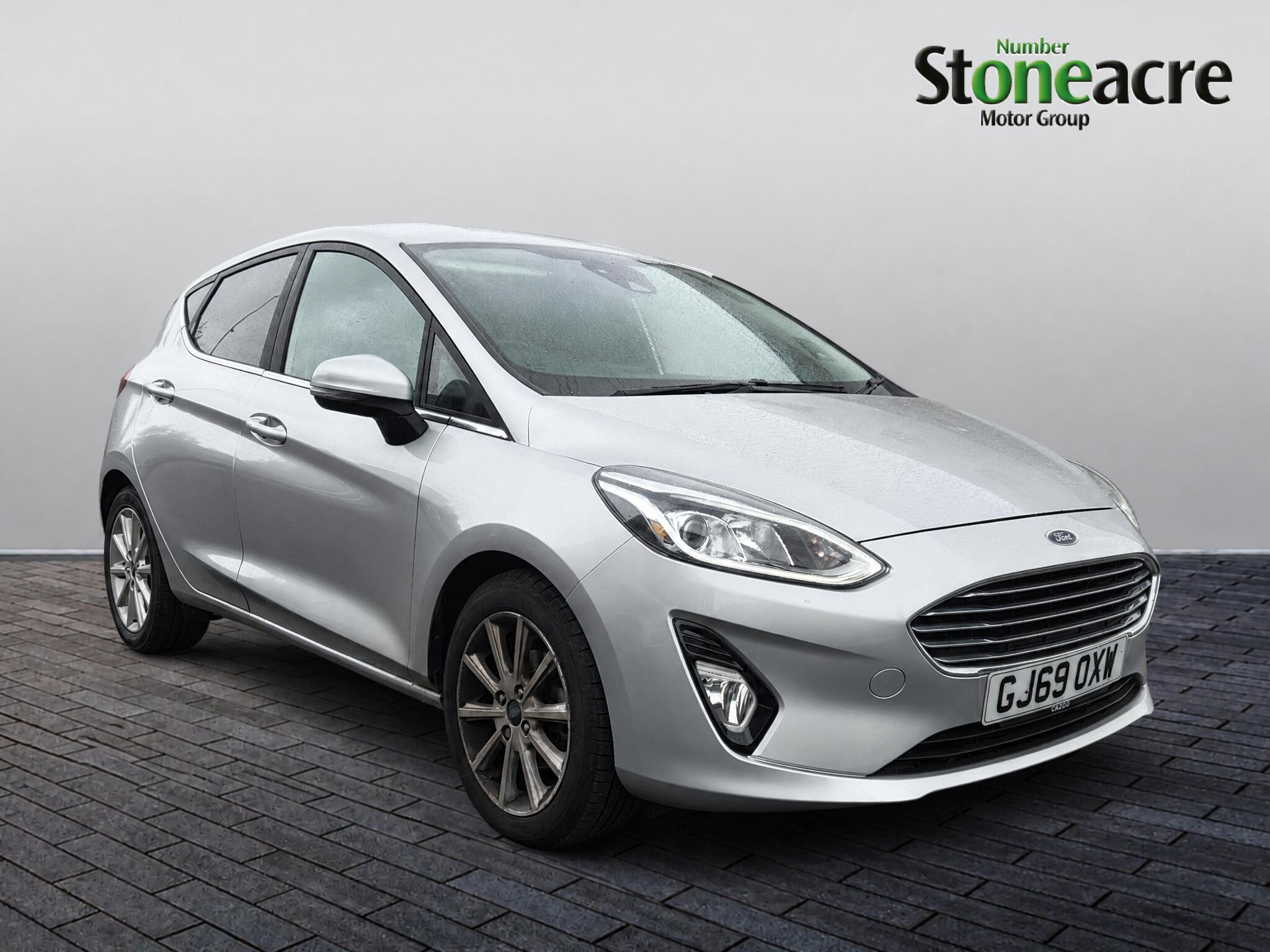 Main listing image - Ford Fiesta
