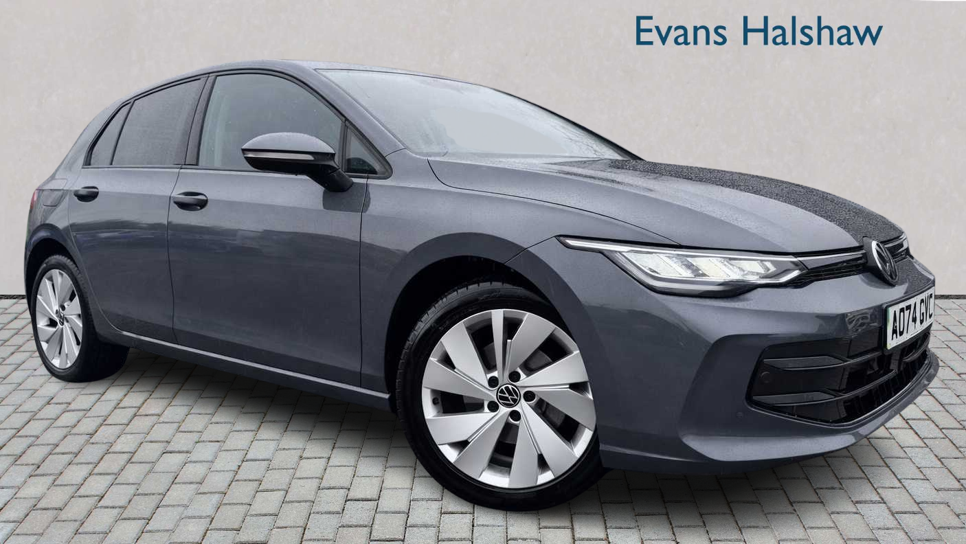 Main listing image - Volkswagen Golf