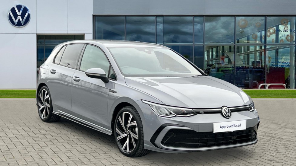 Main listing image - Volkswagen Golf