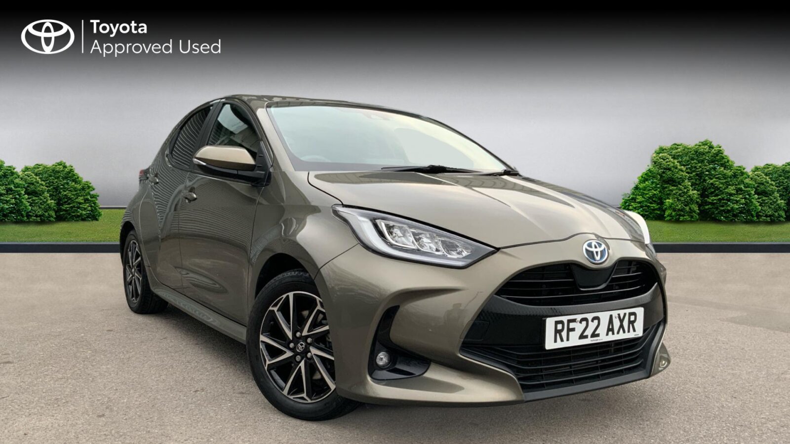 Main listing image - Toyota Yaris