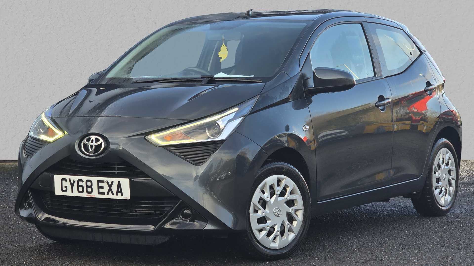 Main listing image - Toyota Aygo