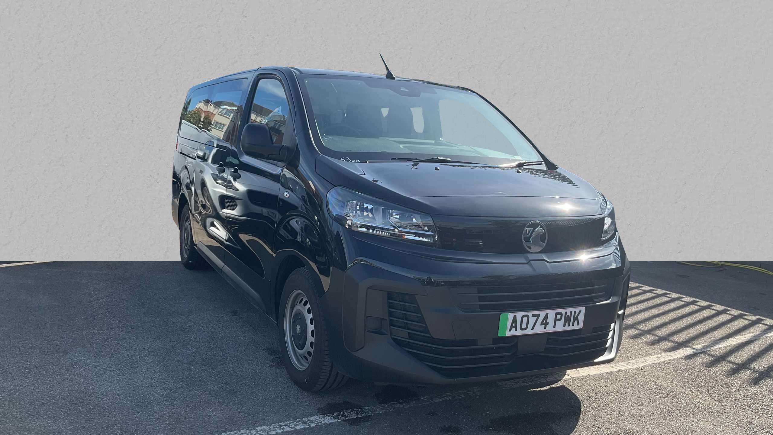 Main listing image - Vauxhall Vivaro Life-e