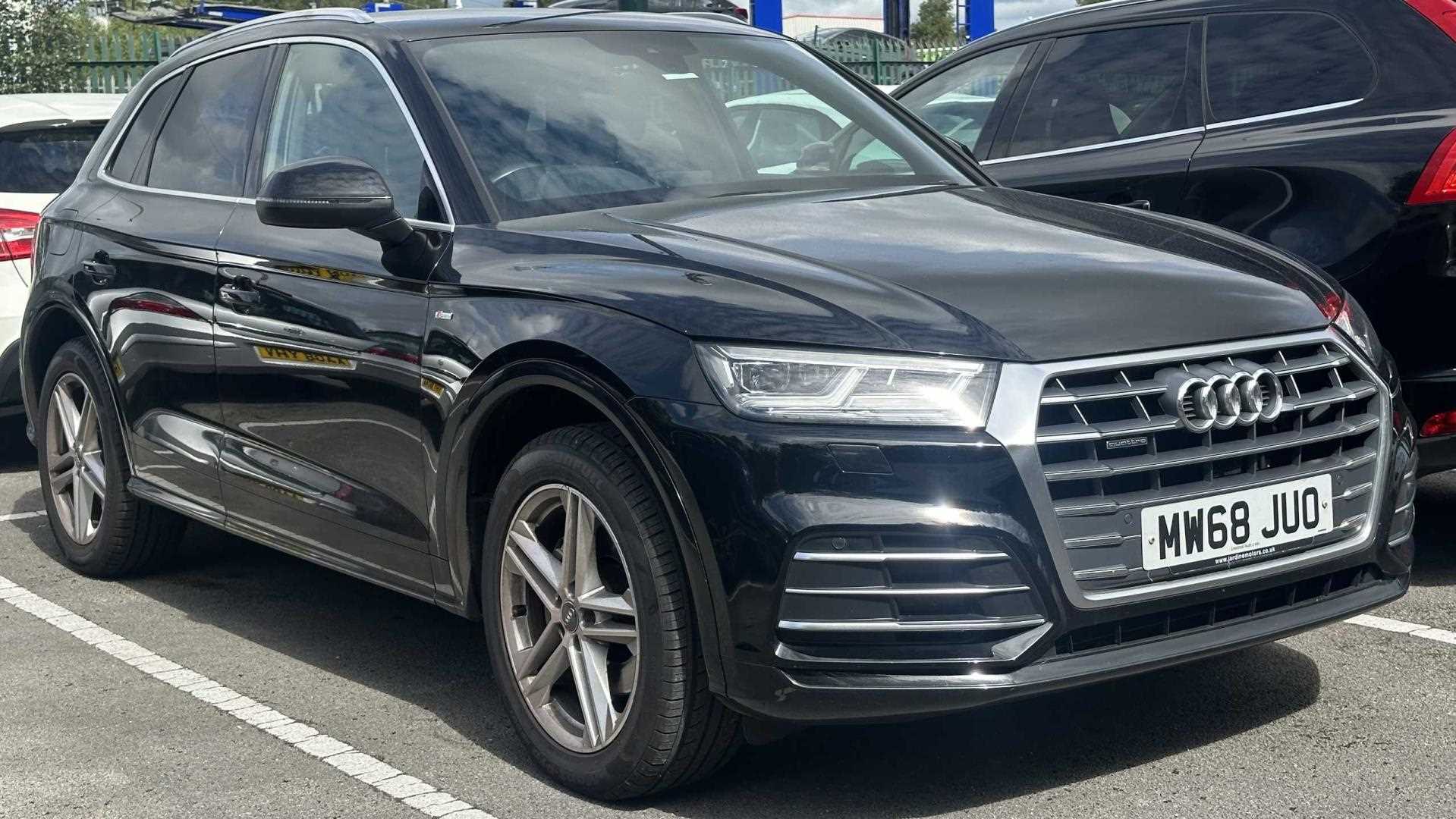 Main listing image - Audi Q5
