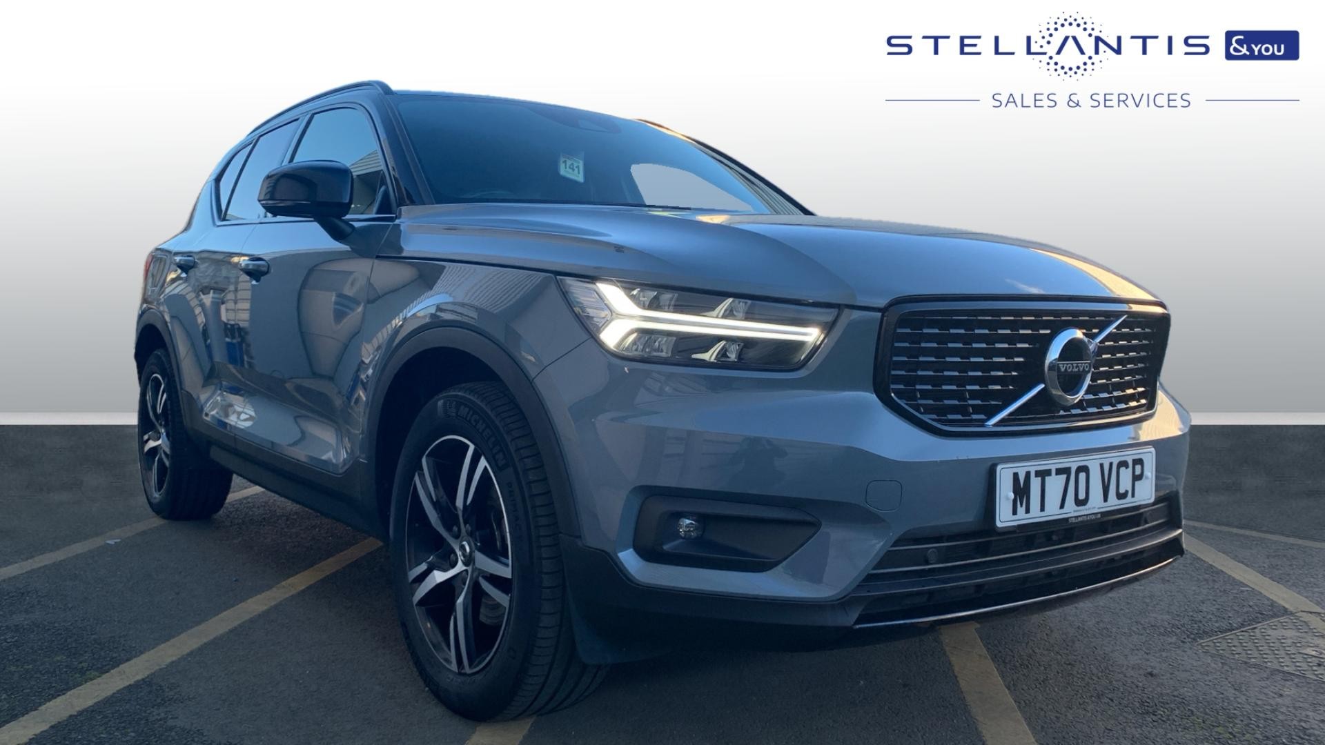 Main listing image - Volvo XC40