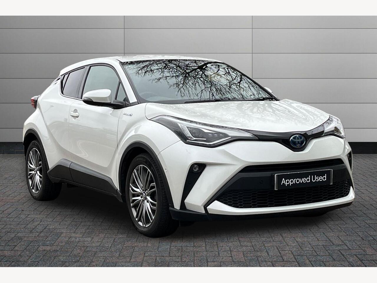 Main listing image - Toyota C-HR