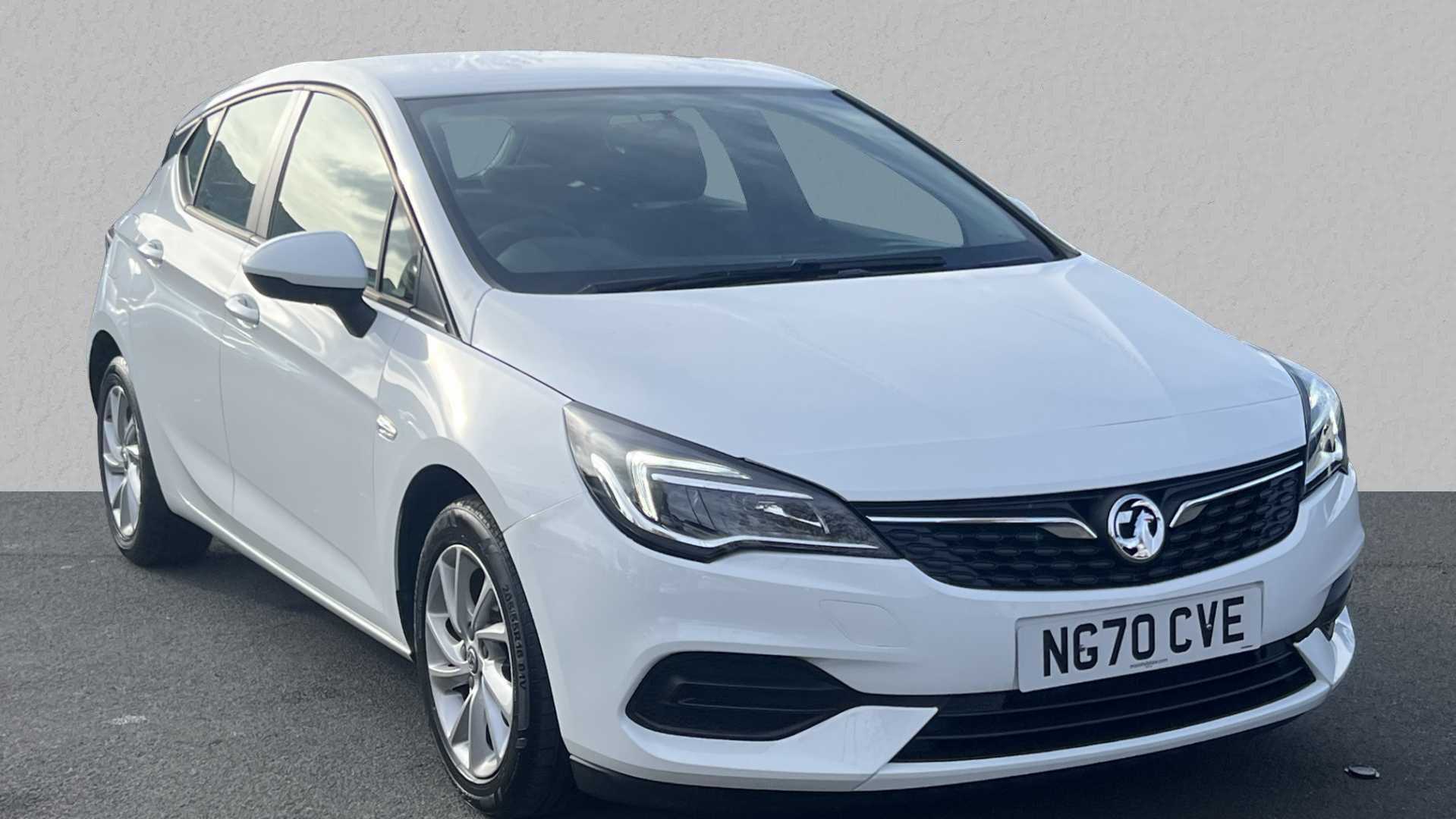 Main listing image - Vauxhall Astra