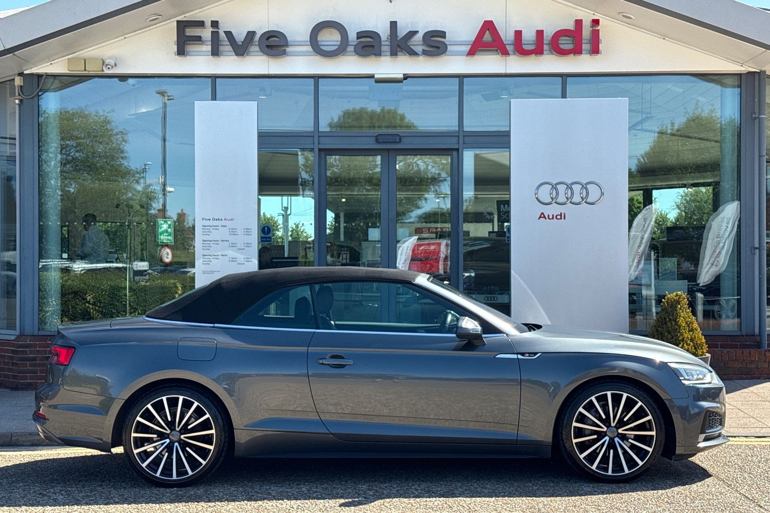 Main listing image - Audi A5 Cabriolet