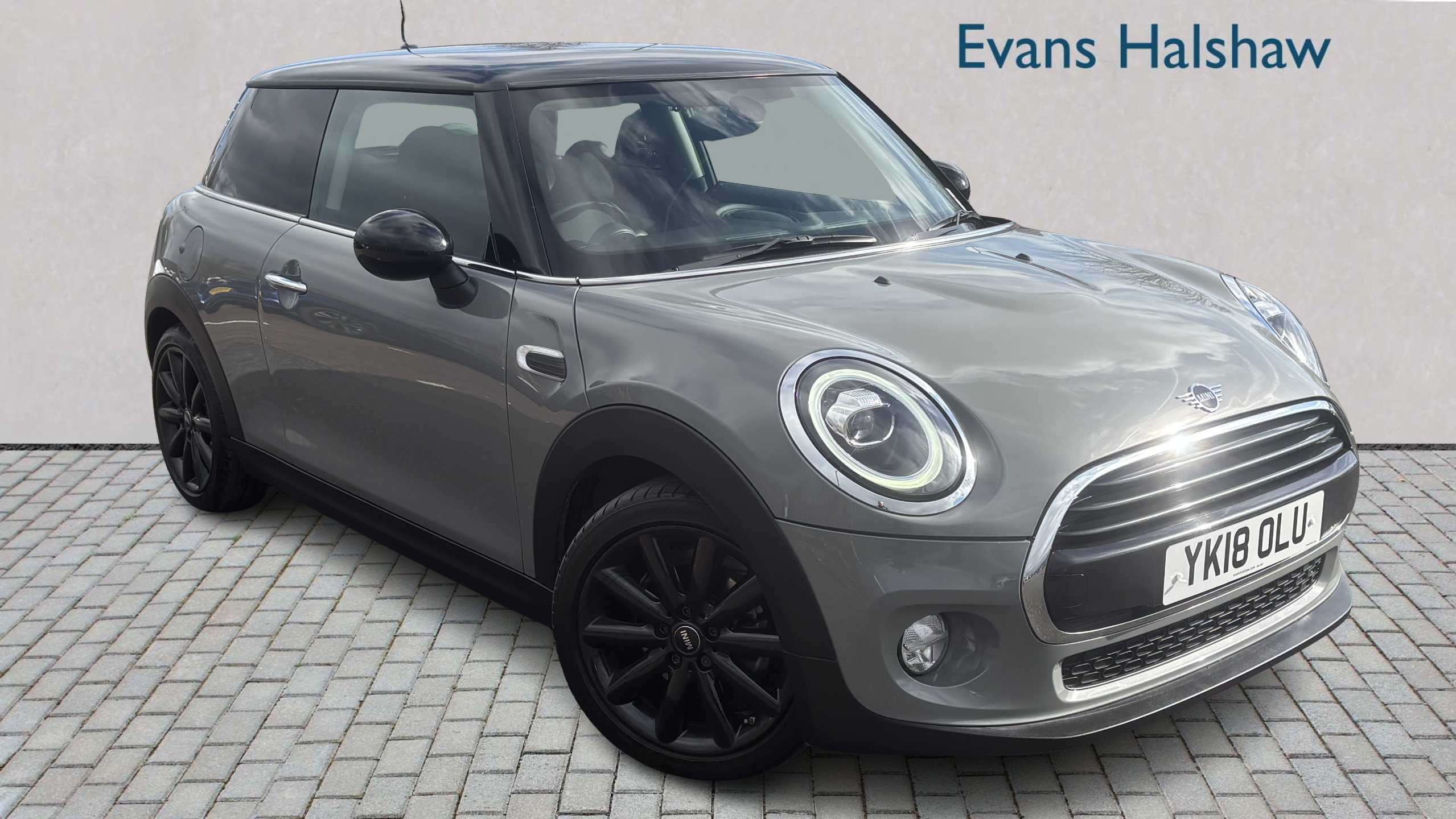 Main listing image - MINI Hatchback
