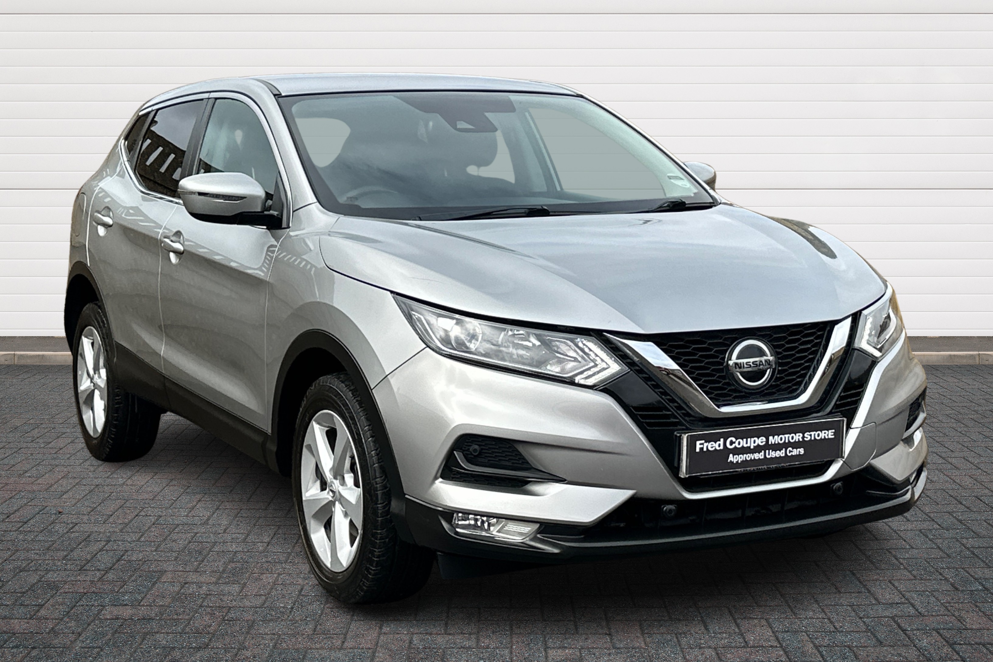 Main listing image - Nissan Qashqai