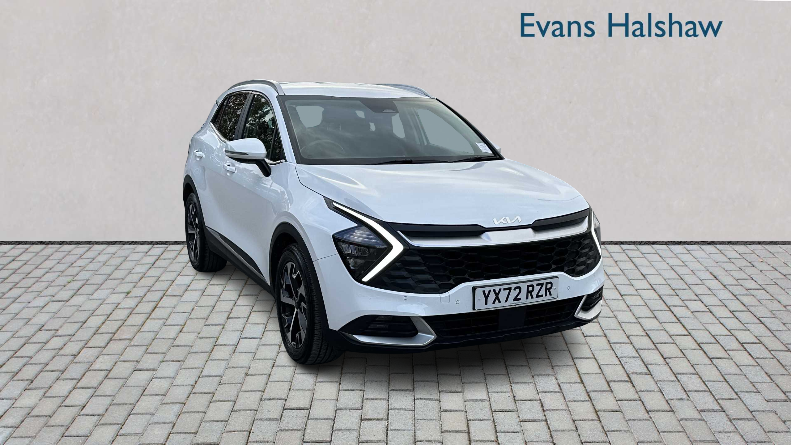 Main listing image - Kia Sportage