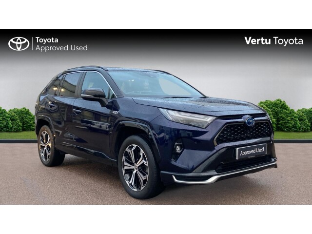 Main listing image - Toyota RAV4