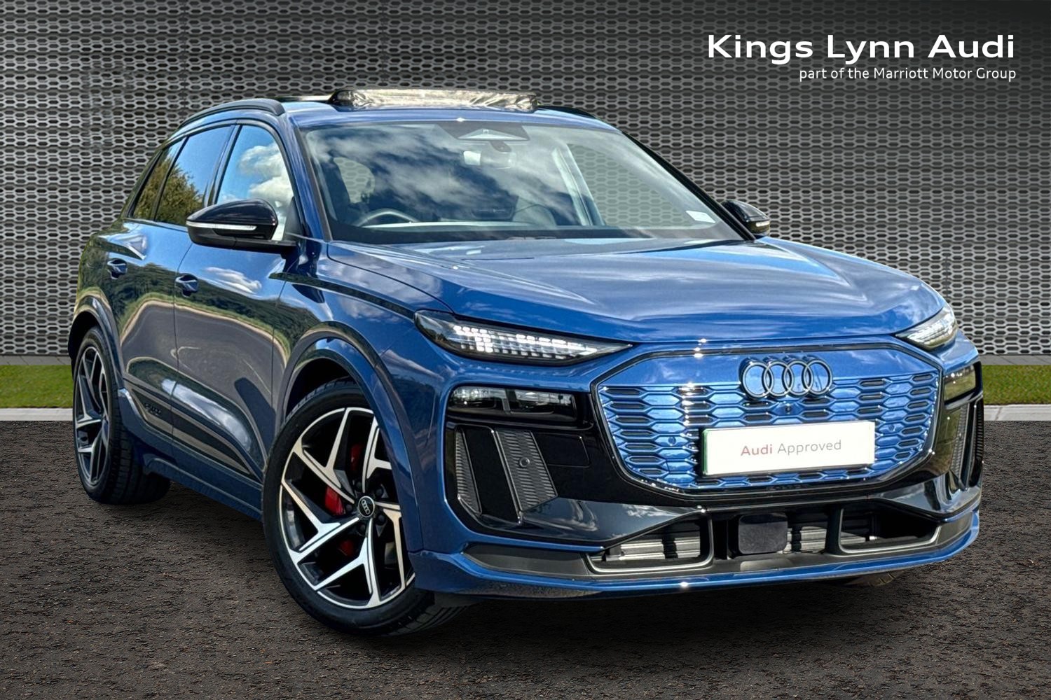 Main listing image - Audi Q6 E Tron