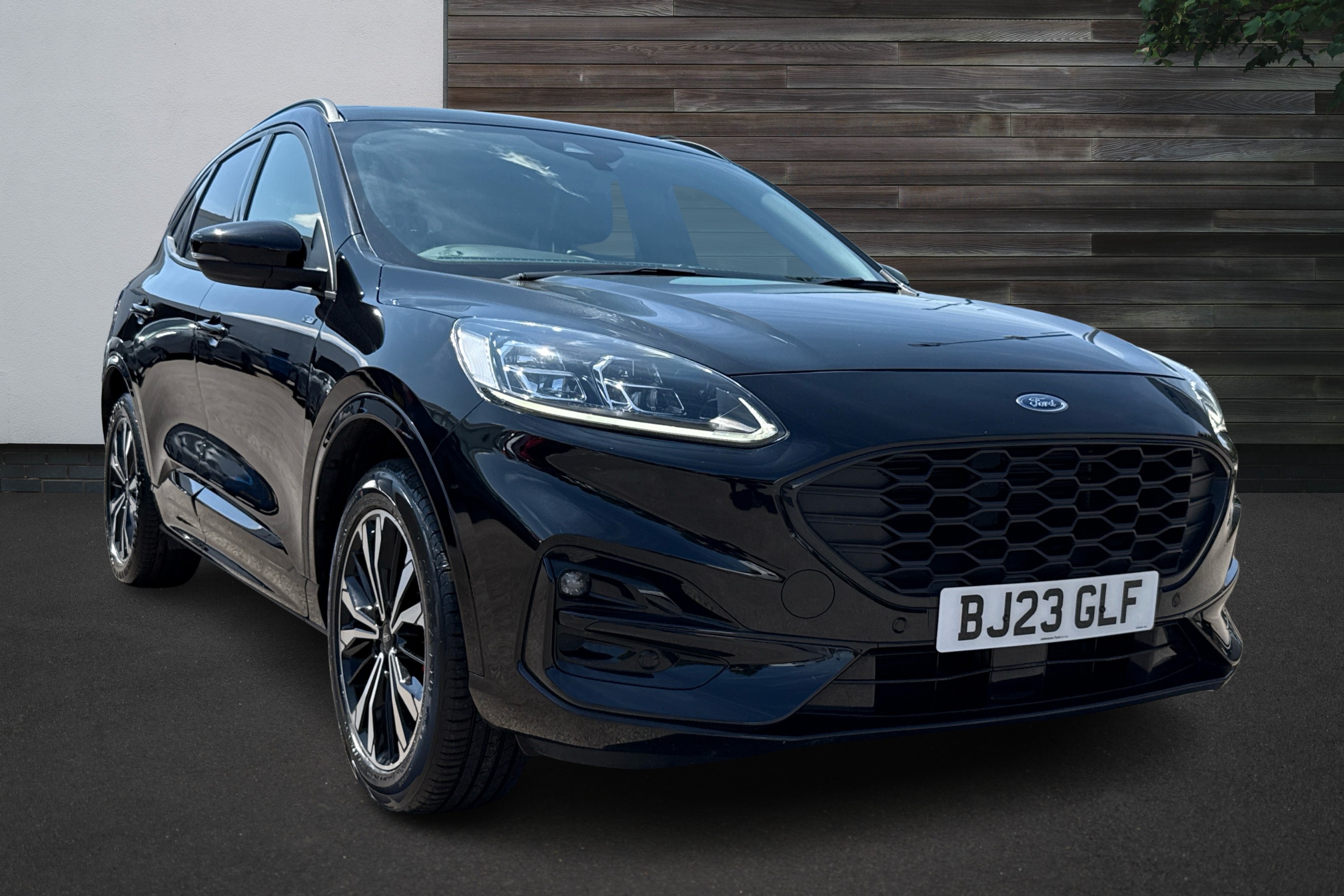 Main listing image - Ford Kuga