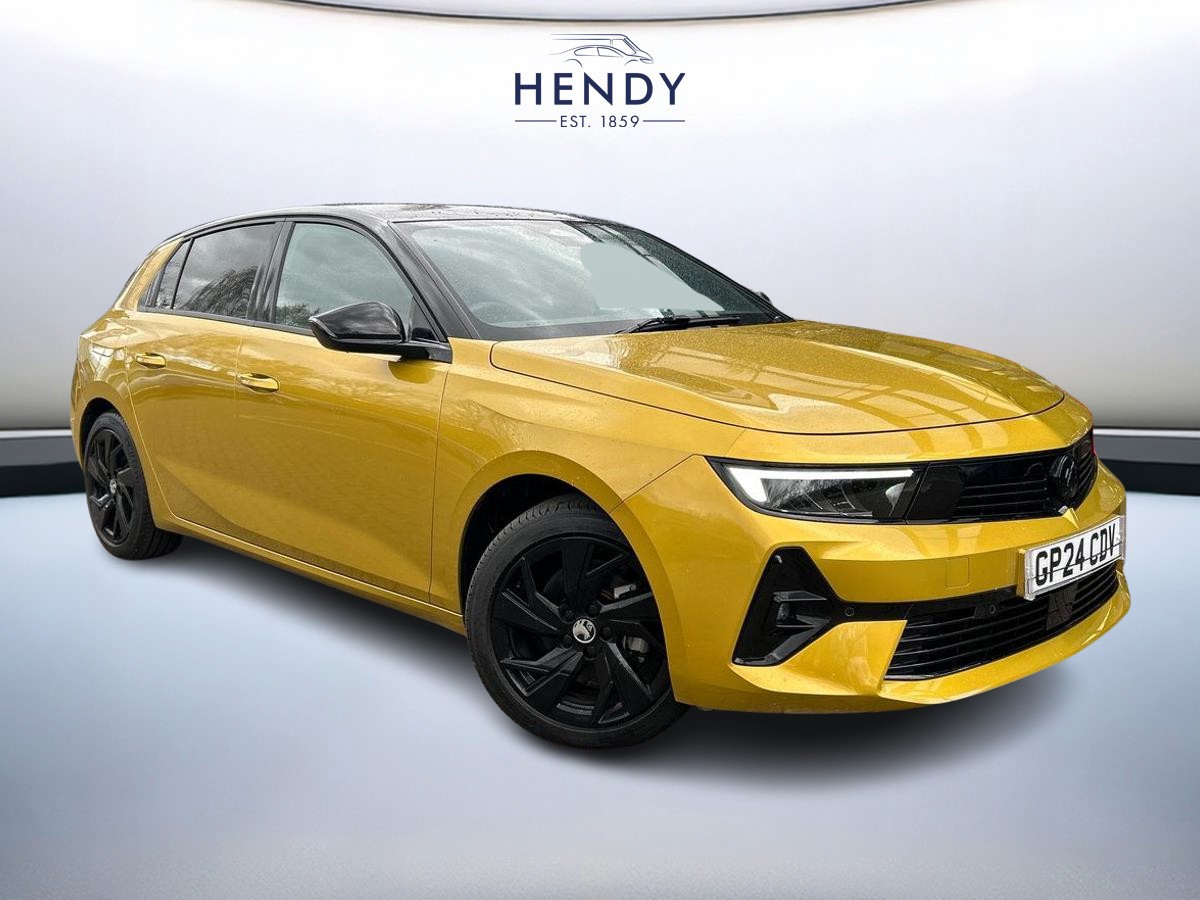 Main listing image - Vauxhall Astra