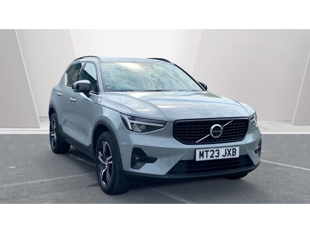 Main listing image - Volvo XC40