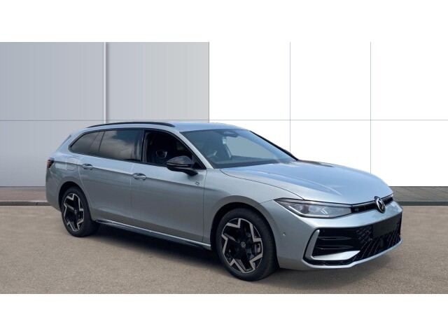 Main listing image - Volkswagen Passat Estate