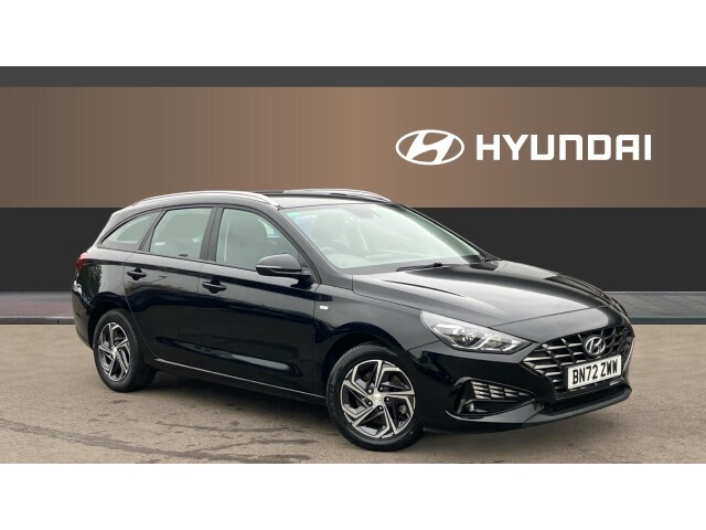 Main listing image - Hyundai i30