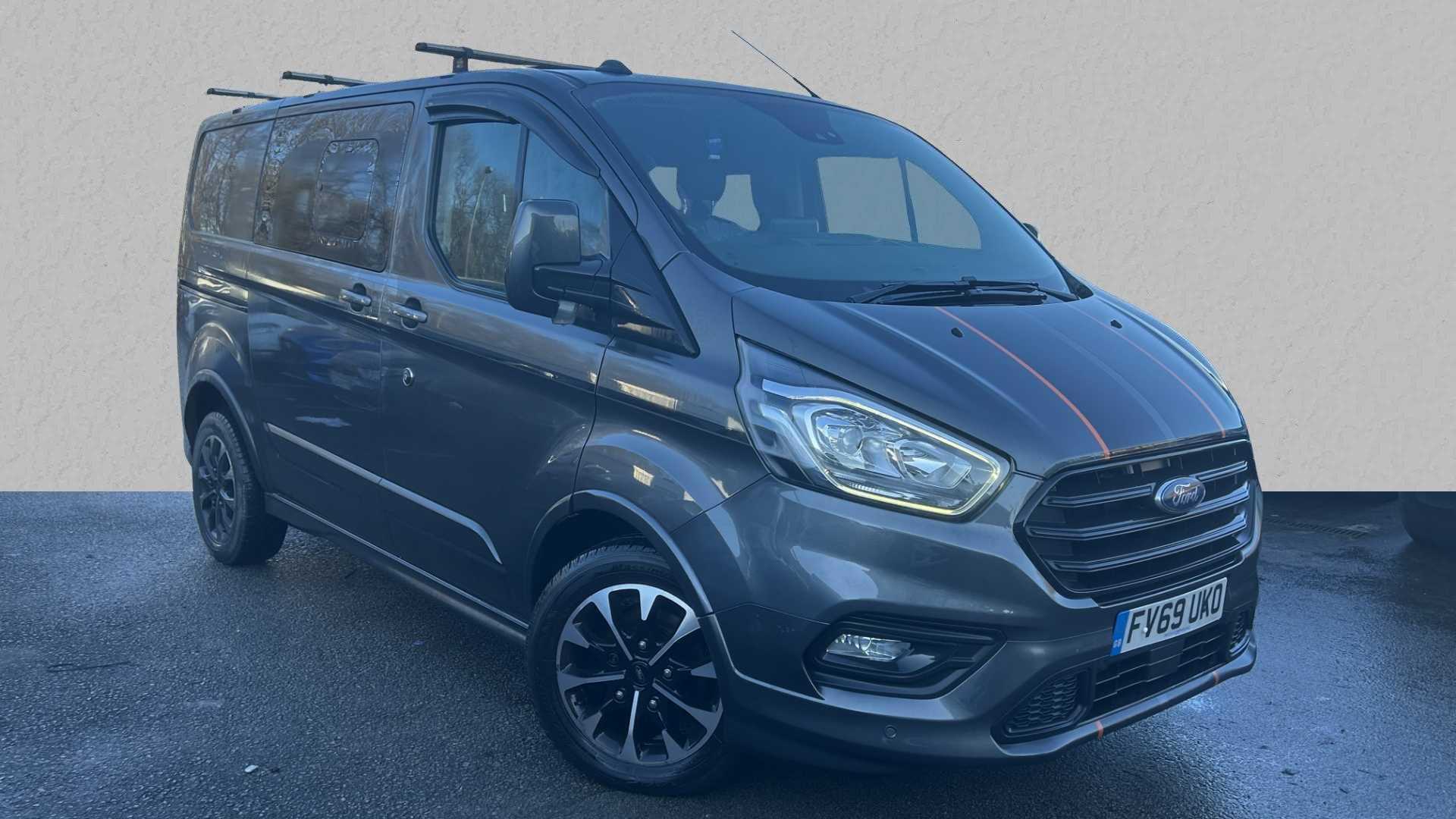 Main listing image - Ford Transit Custom