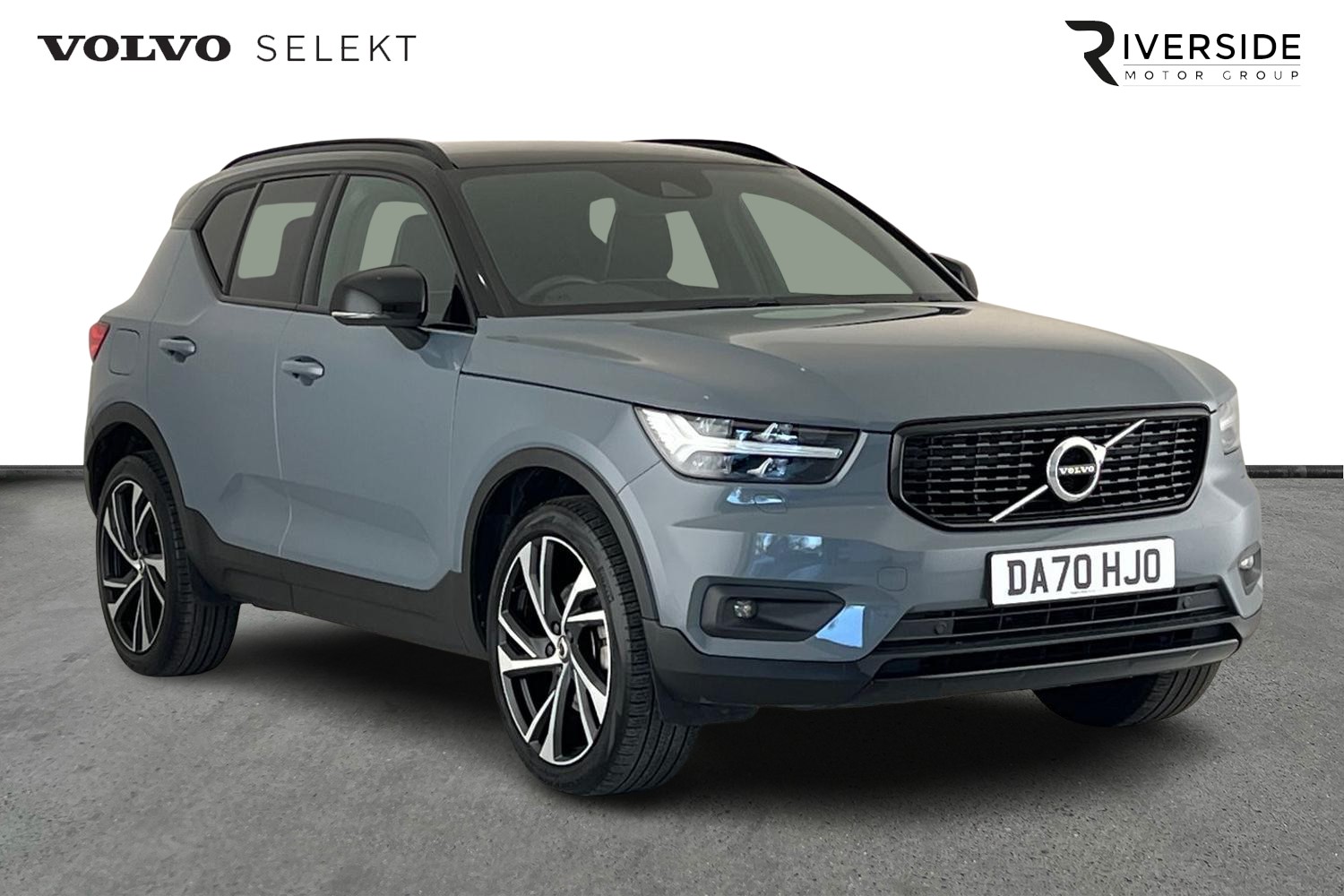 Main listing image - Volvo XC40