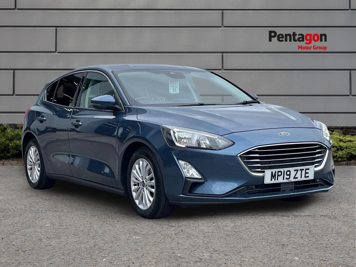 Main listing image - Ford Focus
