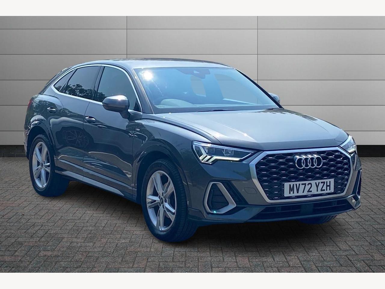 Main listing image - Audi Q3