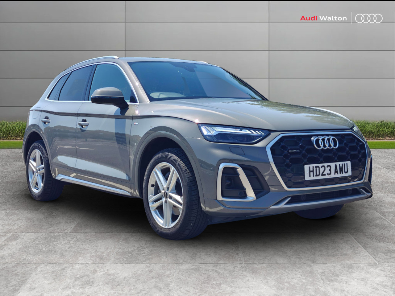 Main listing image - Audi Q5