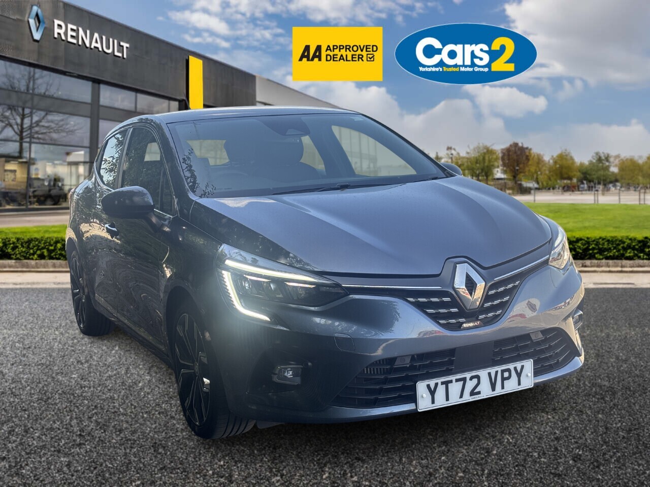 Main listing image - Renault Clio