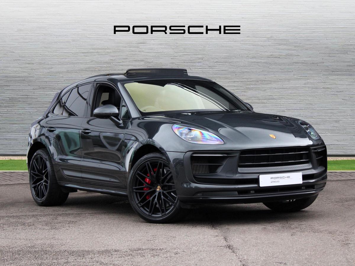 Main listing image - Porsche Macan