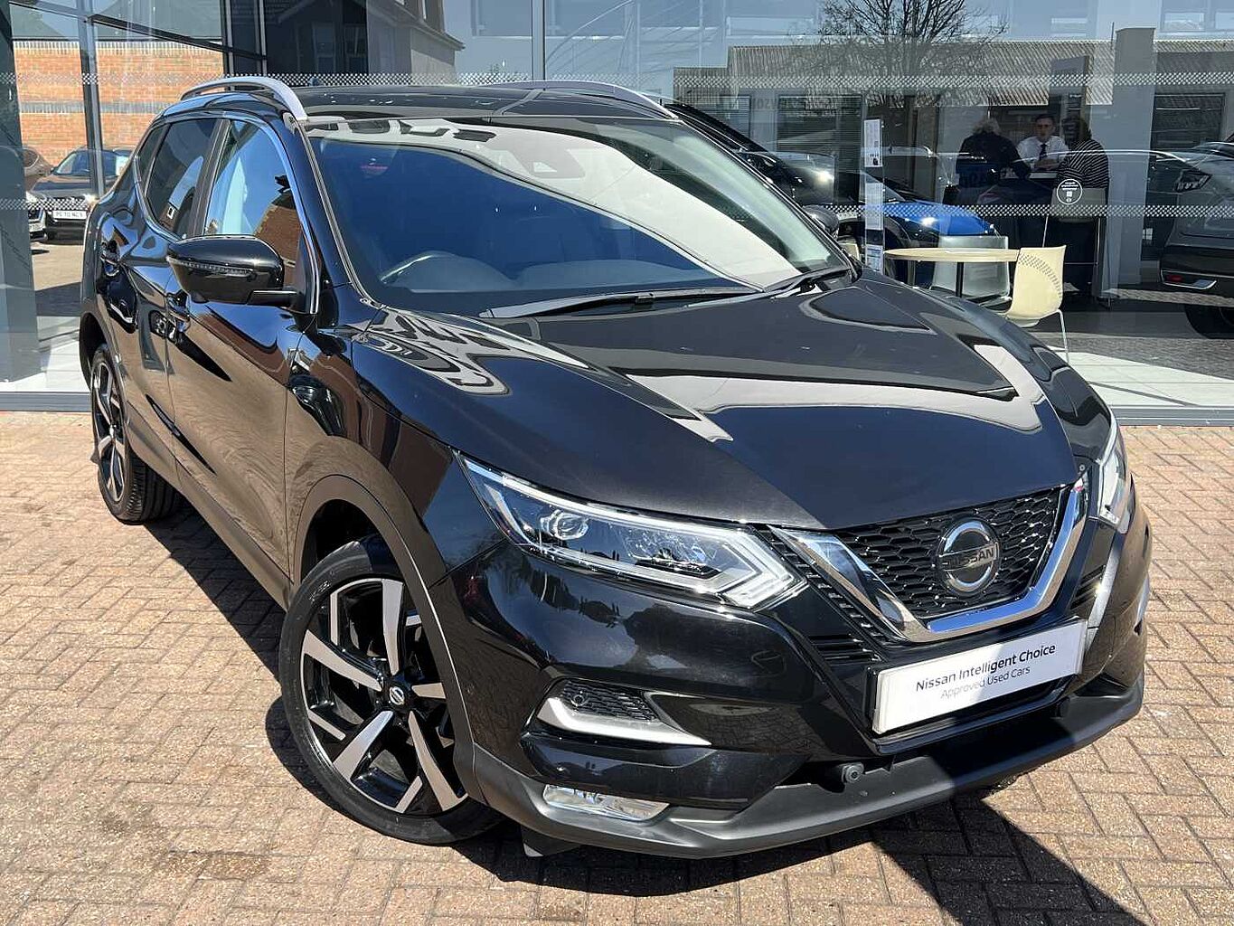 Main listing image - Nissan Qashqai