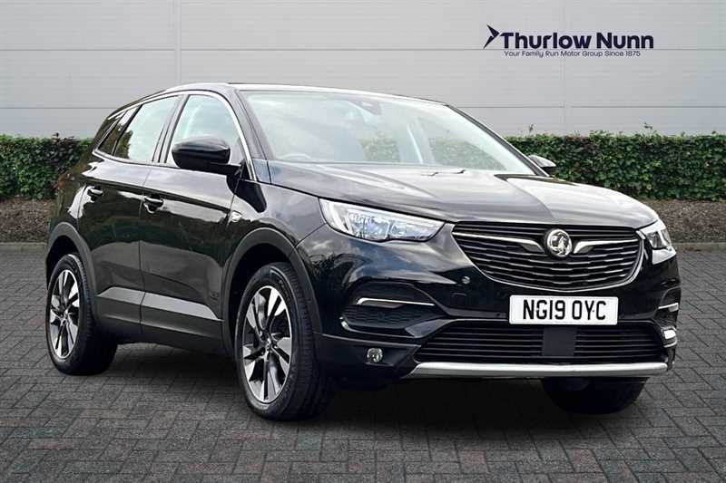 Main listing image - Vauxhall Grandland X