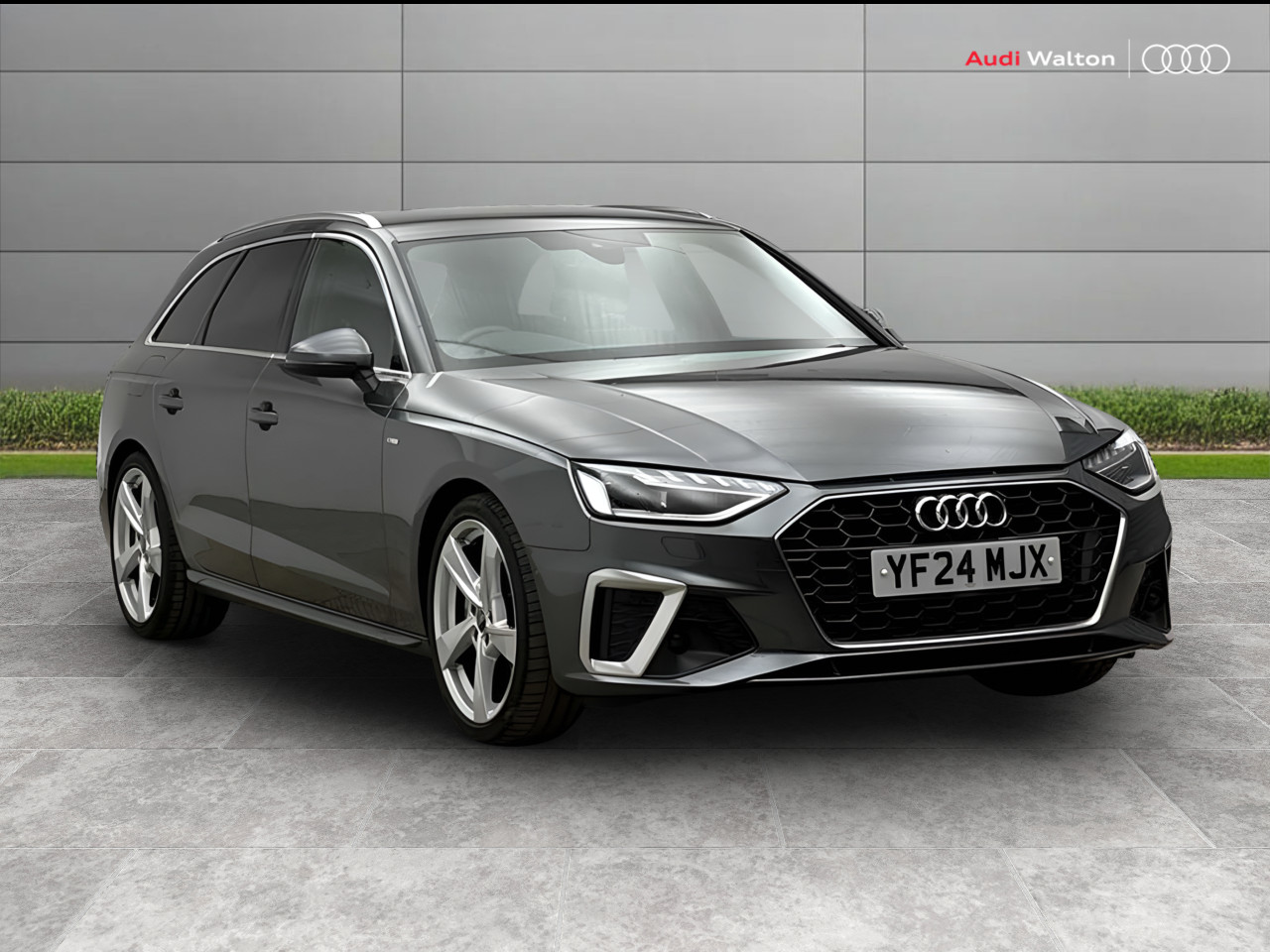 Main listing image - Audi A4