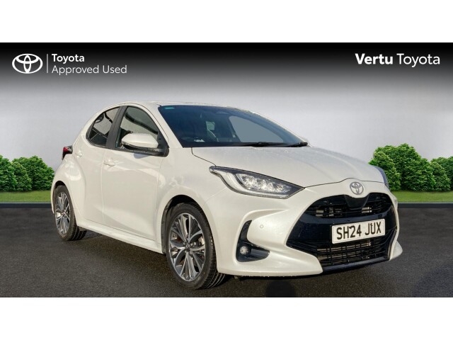 Main listing image - Toyota Yaris
