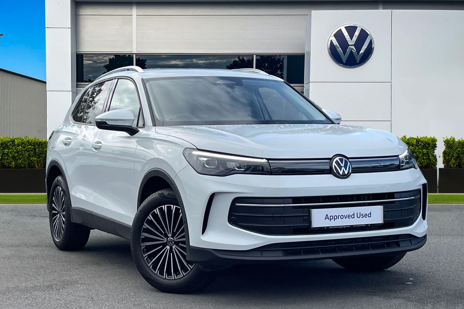 Main listing image - Volkswagen Tiguan