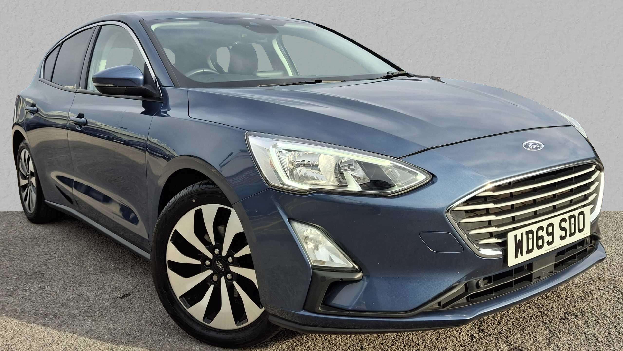 Main listing image - Ford Focus