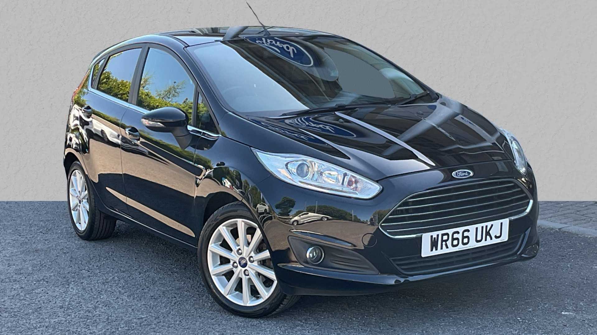 Main listing image - Ford Fiesta
