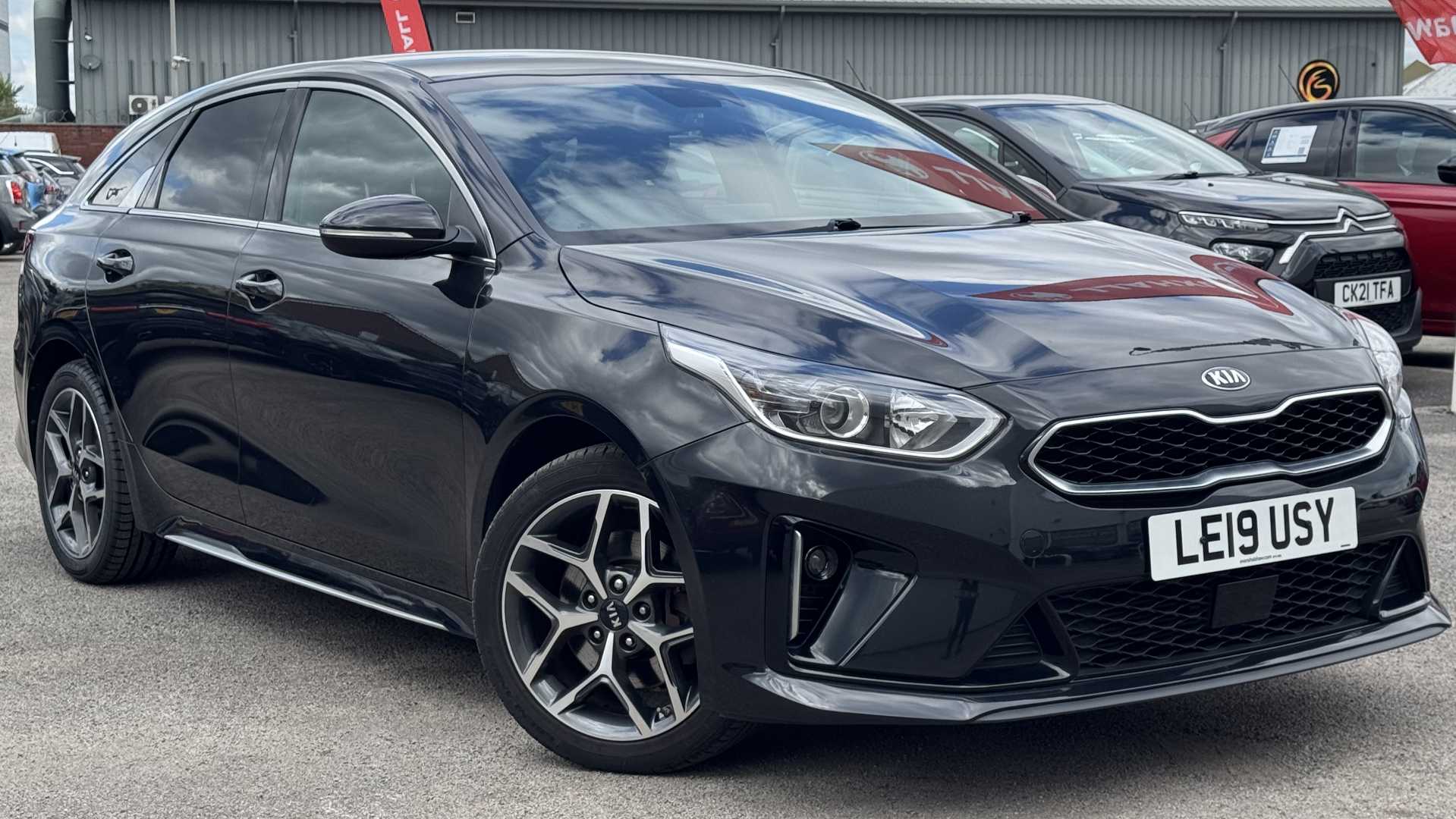 Main listing image - Kia ProCeed