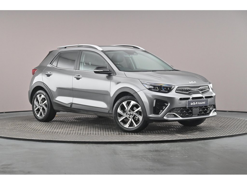 Main listing image - Kia Stonic